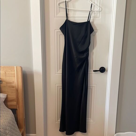 House of Harlow 1960 Black Maxi Slip Dress - Picture 1 of 4